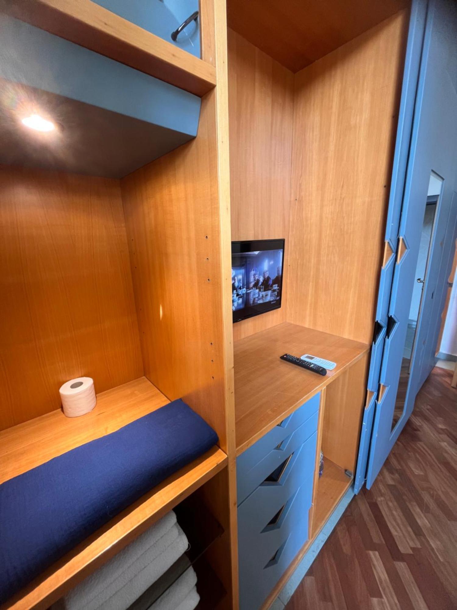 Lanova21 Bed & Breakfast Napoli Bagian luar foto